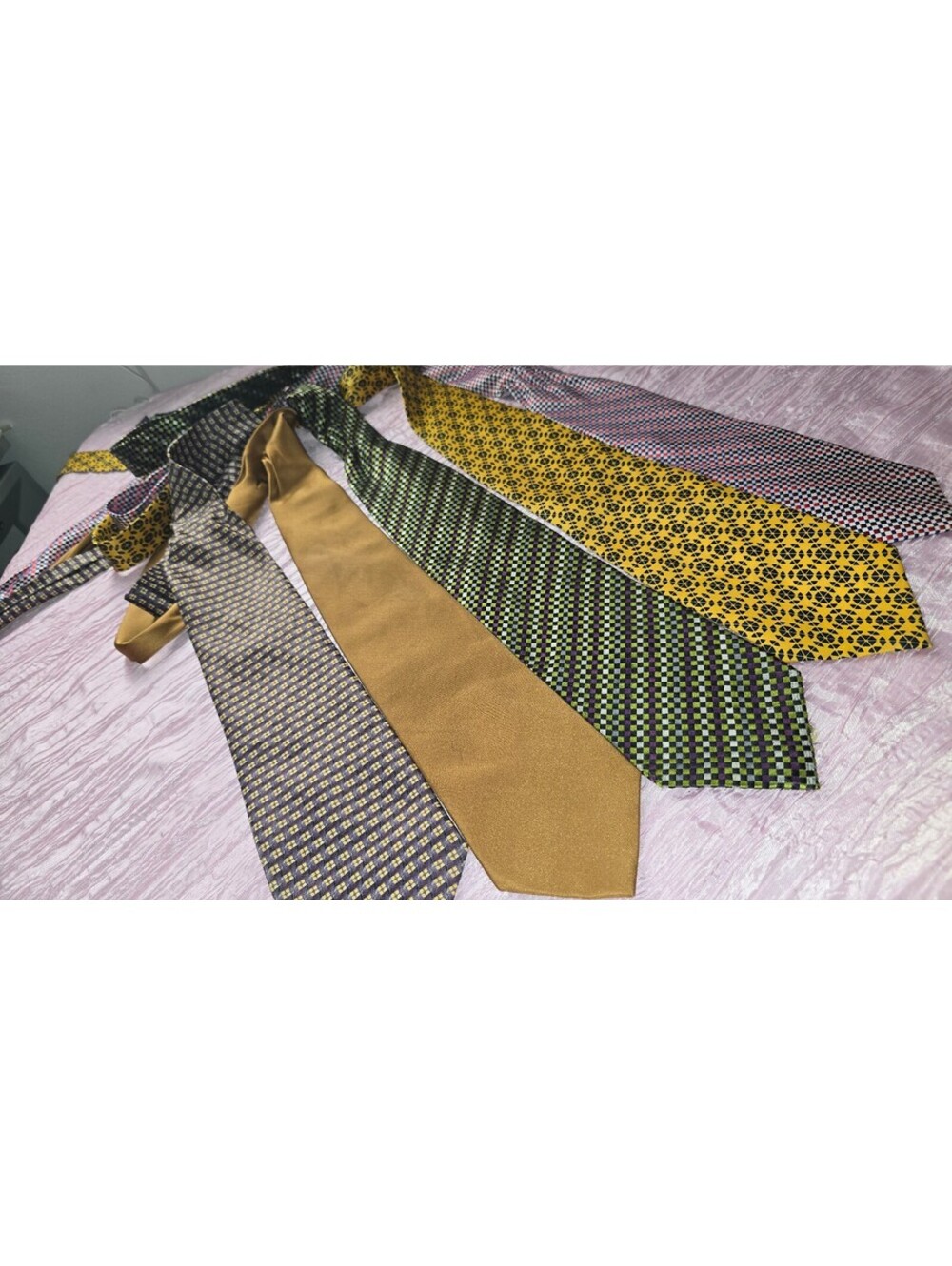 Lot of 5 Designer 100% Silk Men’s Ties – Nicole Miller, American Modern & More